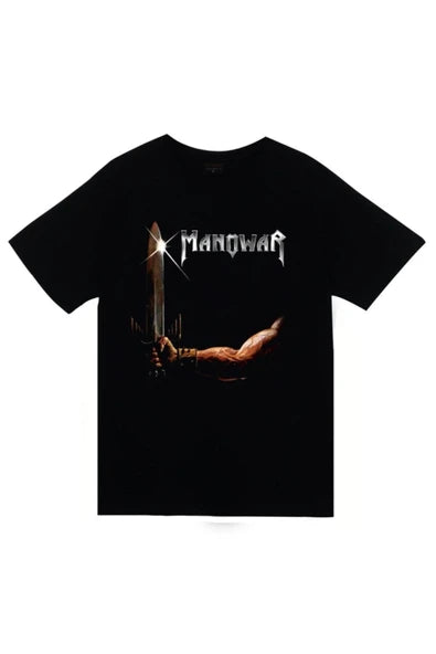 Manowar Kılıç tutan kol baskılı siyah tişört