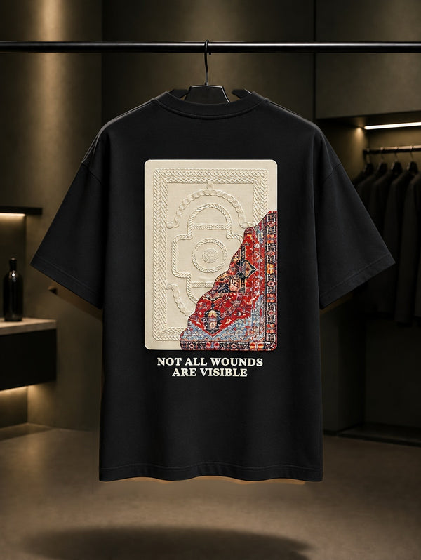 Görünmeyen Yaralar Oversize Tişört – Siyah arka