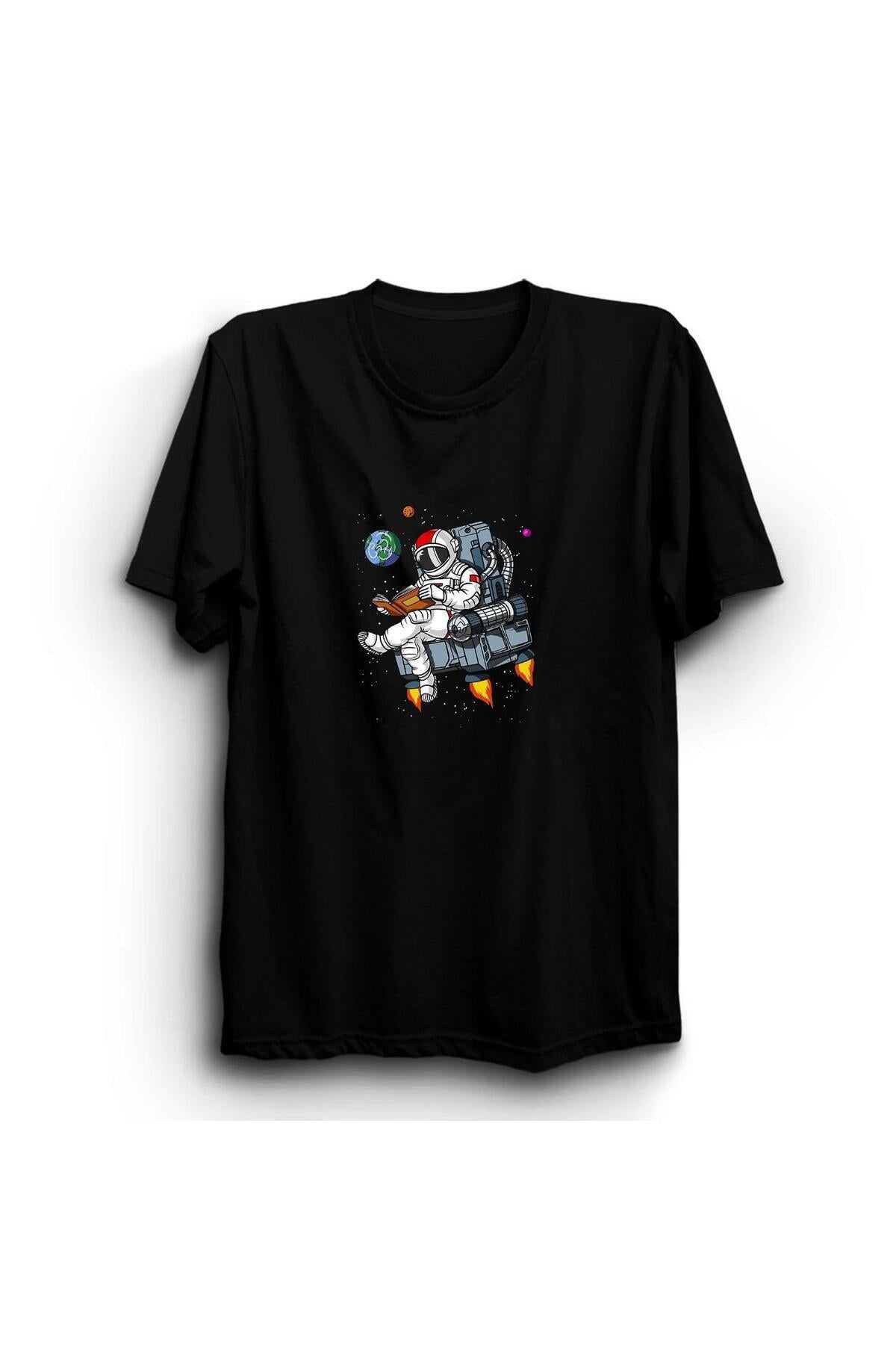 Uzay - Astronot Baskılı Unisex %100 Pamuk Siyah T-shirt