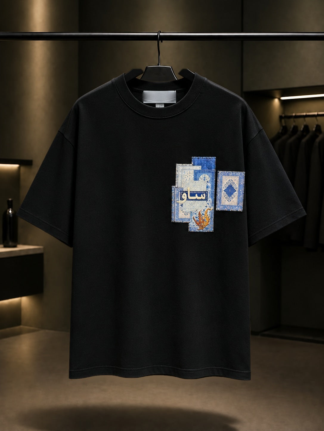Çini Atı Oversize Tişört – Siyah ön
