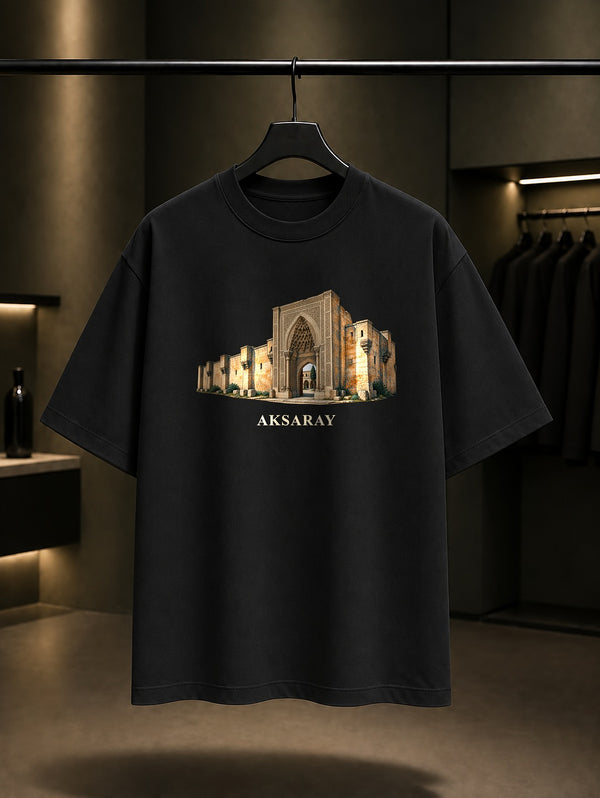 Aksaray Sultanhanı baskılı siyah t-shirt