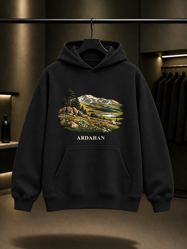 Ardahan Yalnızçam baskılı siyah kapüşonlu sweatshirt