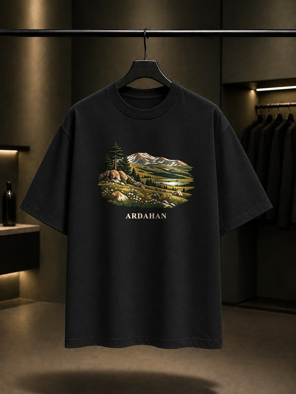 Ardahan Yalnızçam baskılı siyah t-shirt