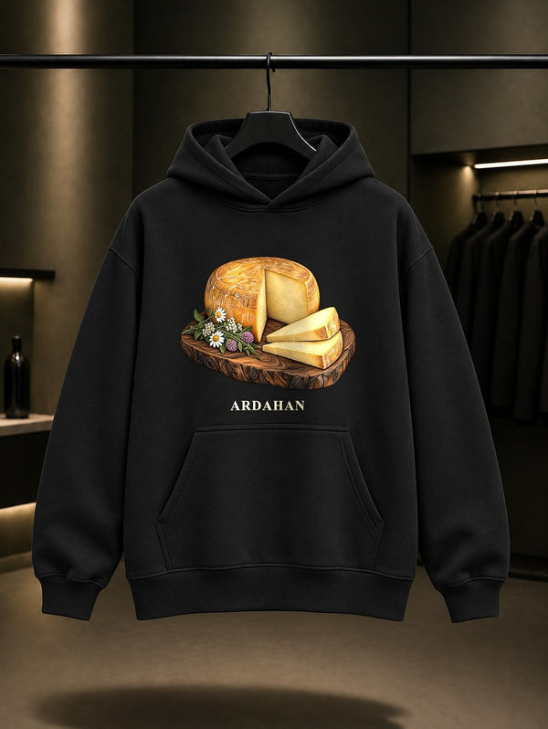 Ardahan Göle Kaşarı baskılı siyah kapüşonlu sweatshirt