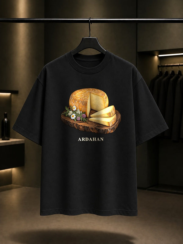 Ardahan Göle Kaşarı baskılı siyah t-shirt