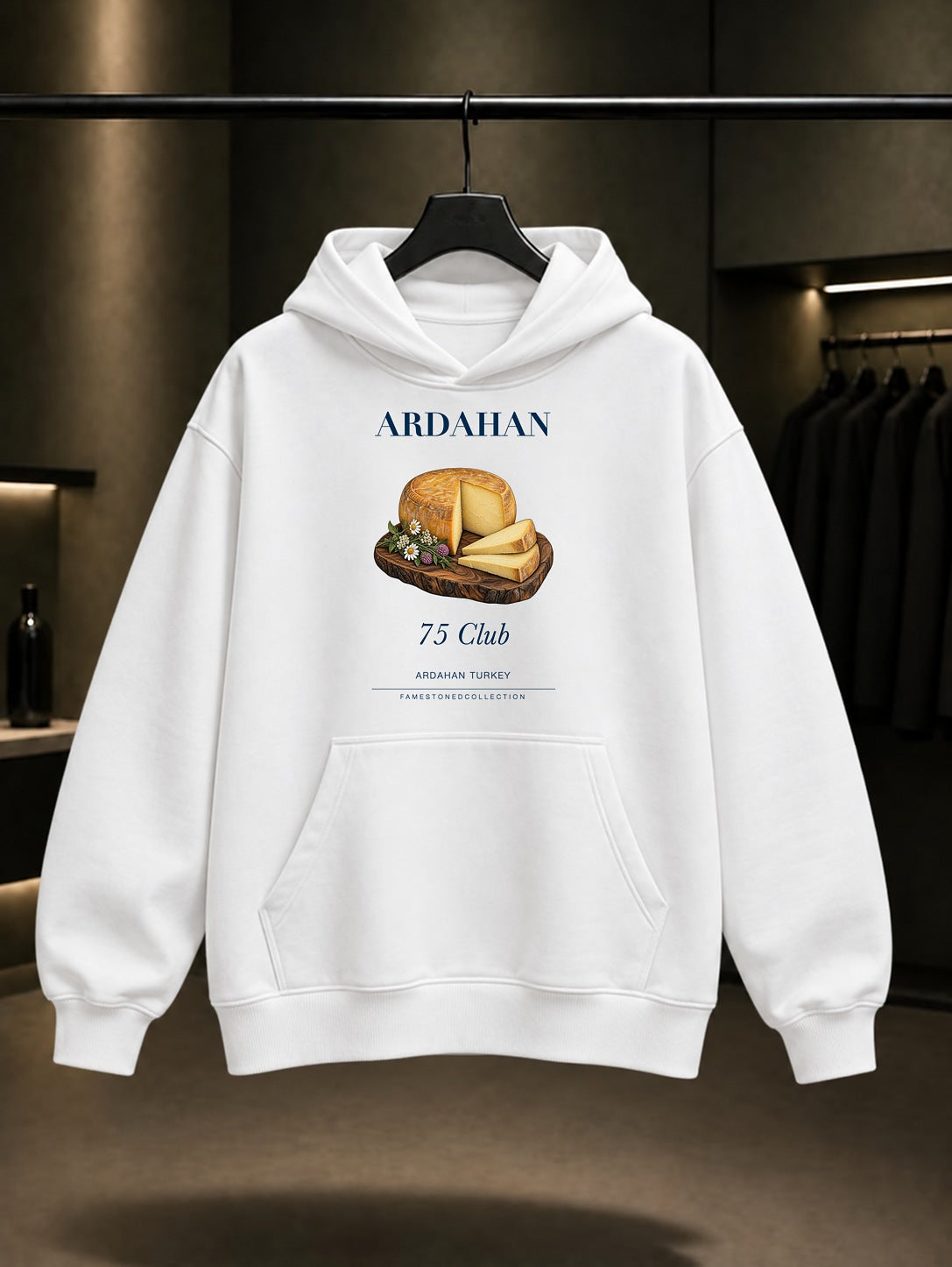 Ardahan Göle Kaşarı 75 Club baskılı beyaz kapüşonlu sweatshirt