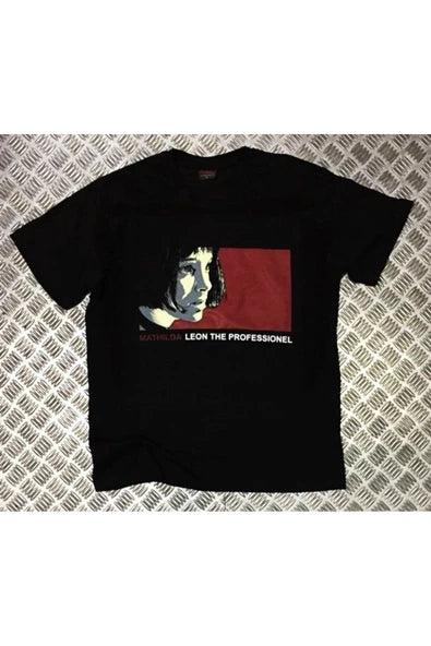 fame-stoned Unisex Siyah Leon The Professıonal Mathilda Baskılı T-shirt