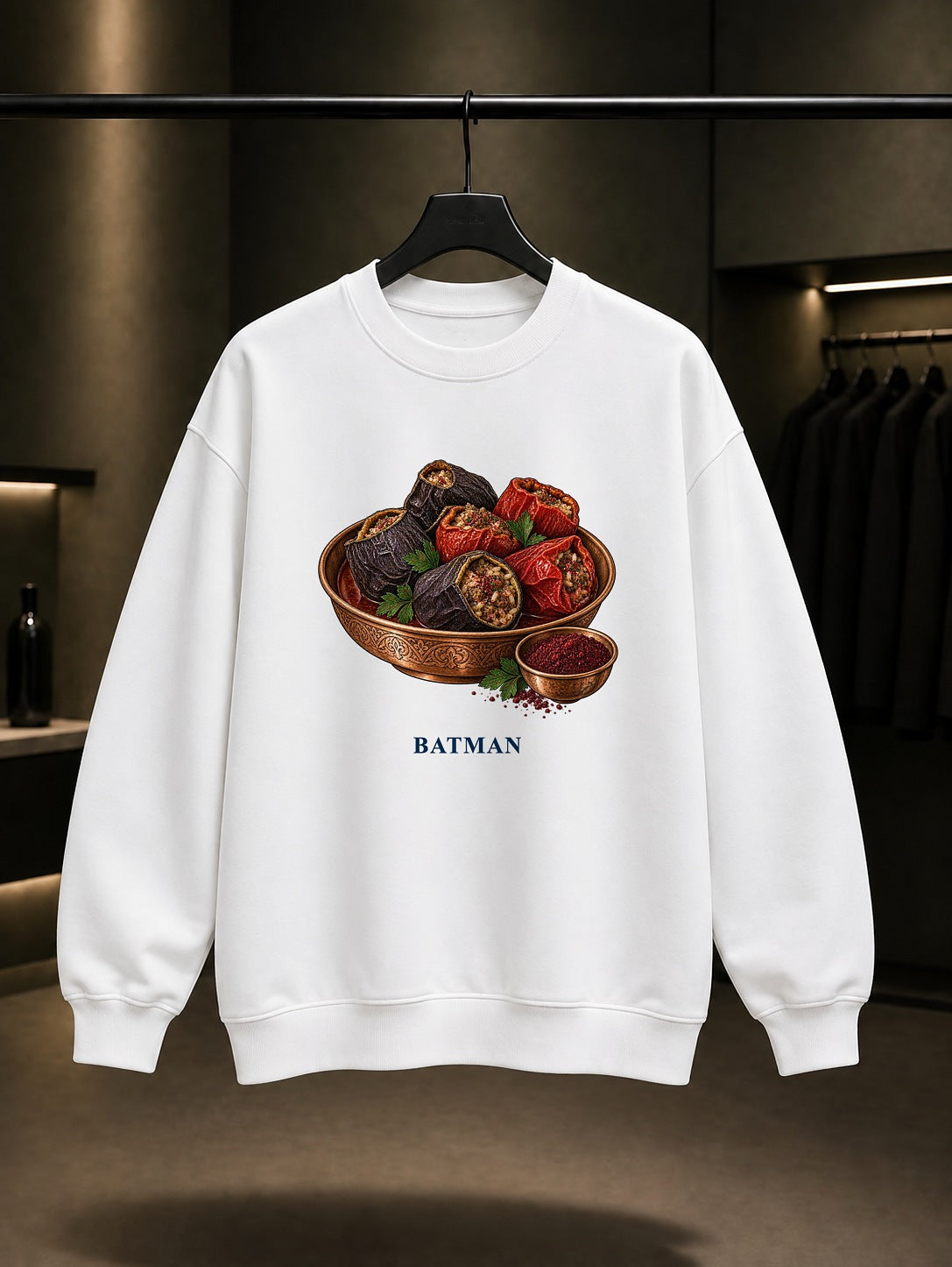 Batman Sumaklı Dolma baskılı beyaz sweatshirt
