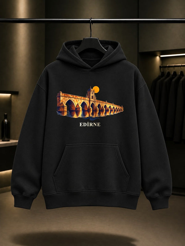 Edirne Devâ-i Misk Helvası baskılı siyah kapüşonlu sweatshirt