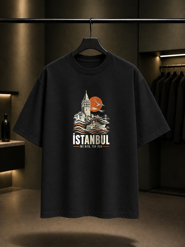 İstanbul baskılı siyah t-shirt