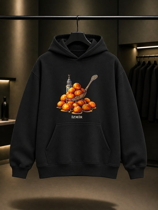 İzmir Lokma baskılı siyah kapüşonlu sweatshirt