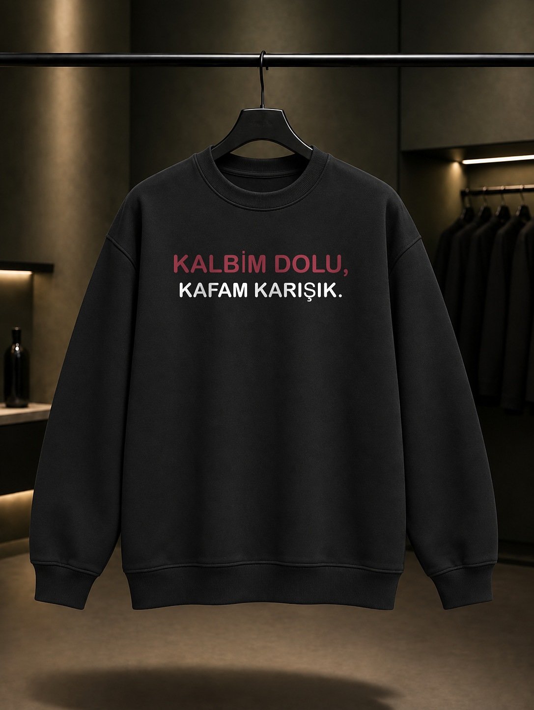 Kalbim Dolu Kafam Karışık Baskılı Unisex %100 Pamuk Sweatshirt — Siyah