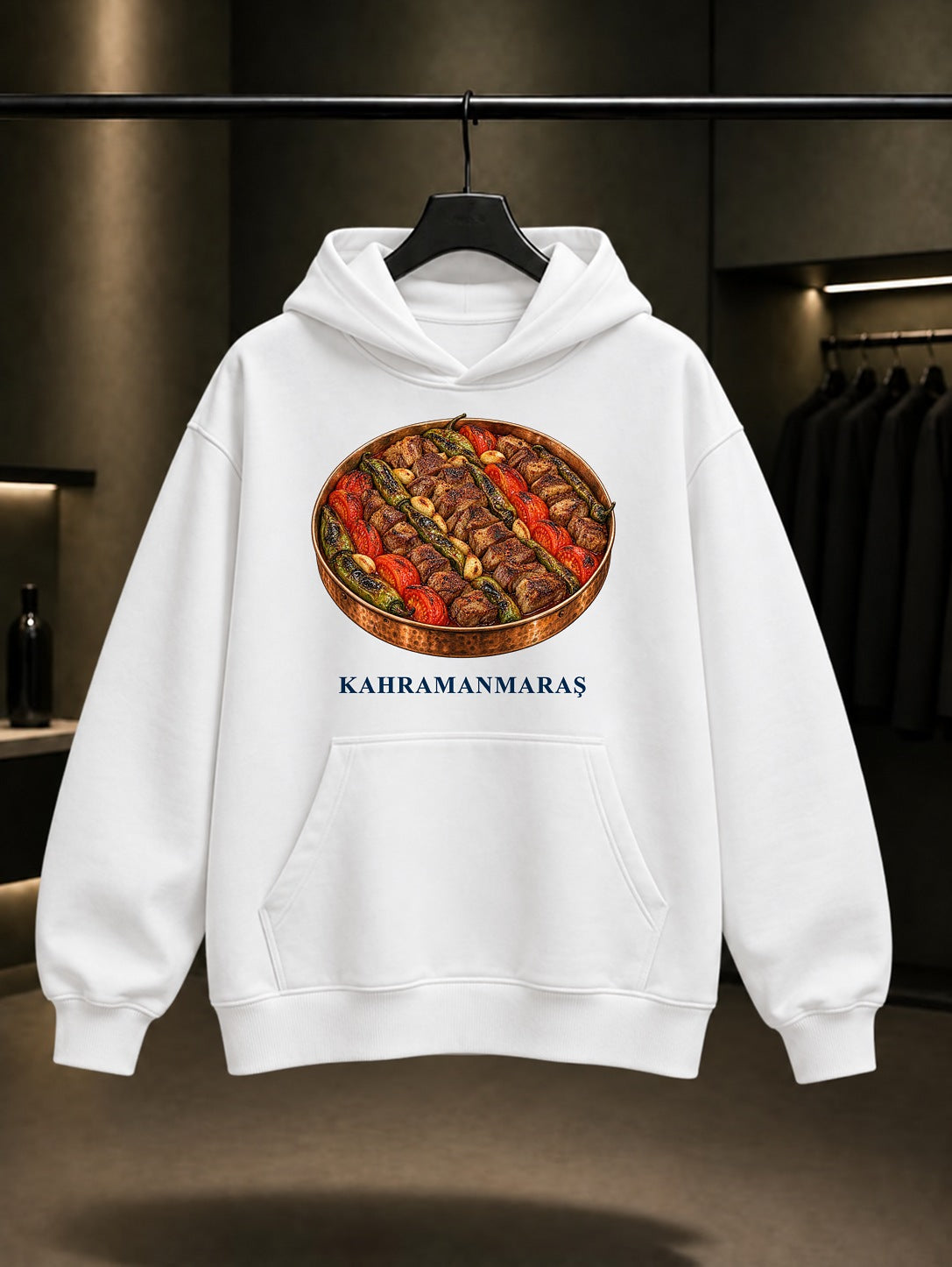 Kahramanmaraş Eli Böğründe baskılı beyaz kapüşonlu sweatshirt