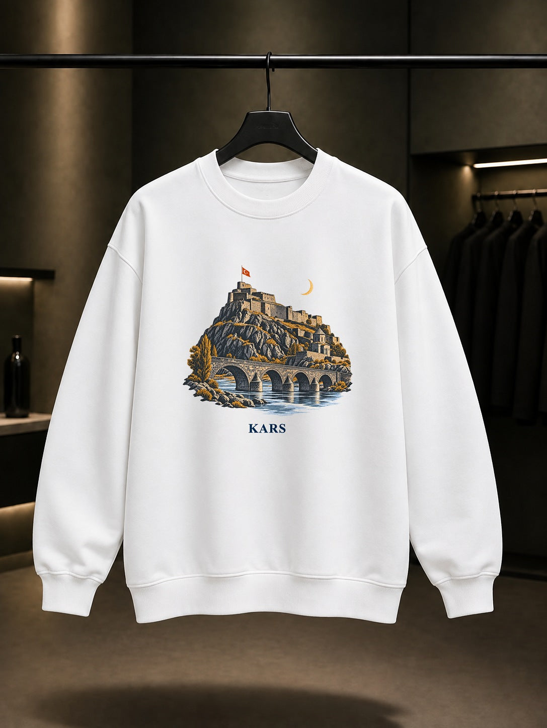Kars Kalesi Taş Köprü baskılı beyaz sweatshirt