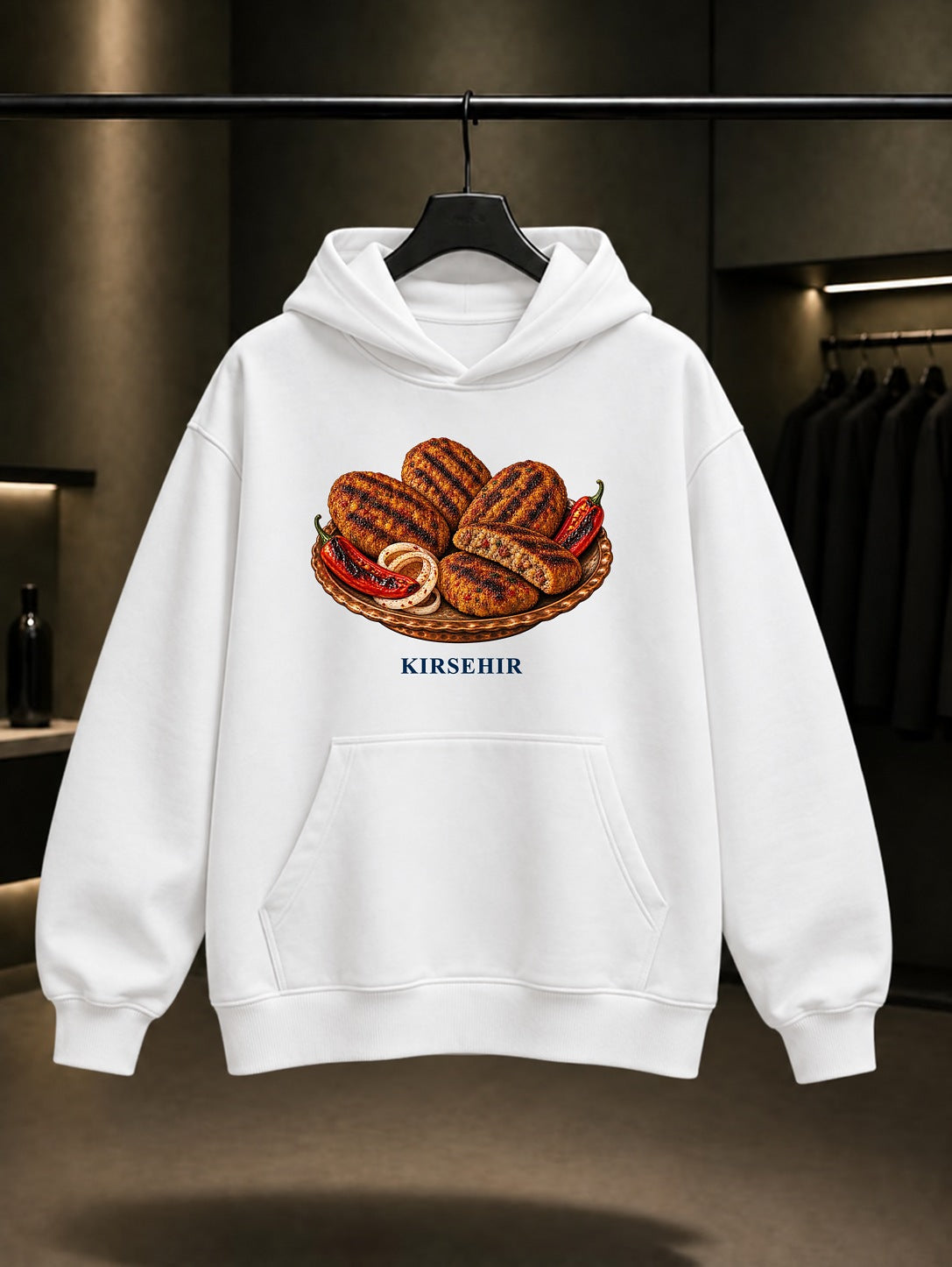 Kırşehir Beşmeç baskılı beyaz kapüşonlu sweatshirt