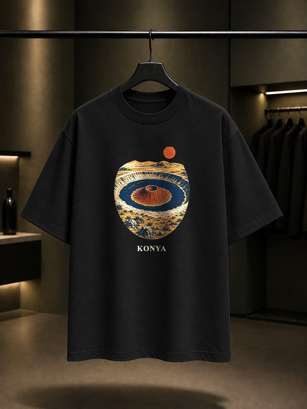 Konya Meke Krater Gölü baskılı siyah t-shirt