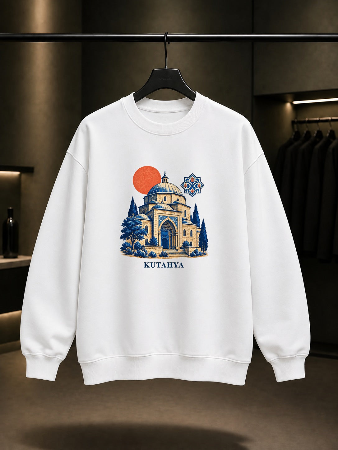 Kütahya Çini Müzesi baskılı beyaz sweatshirt