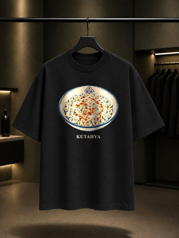 Kütahya Cımcık baskılı siyah t-shirt