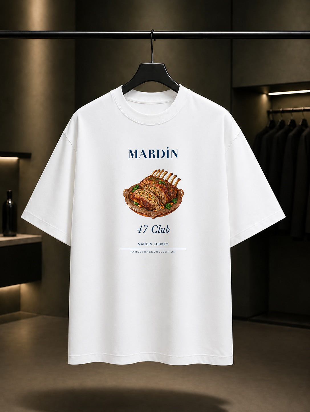 Mardin Kaburga Dolması 47 Club baskılı beyaz t-shirt