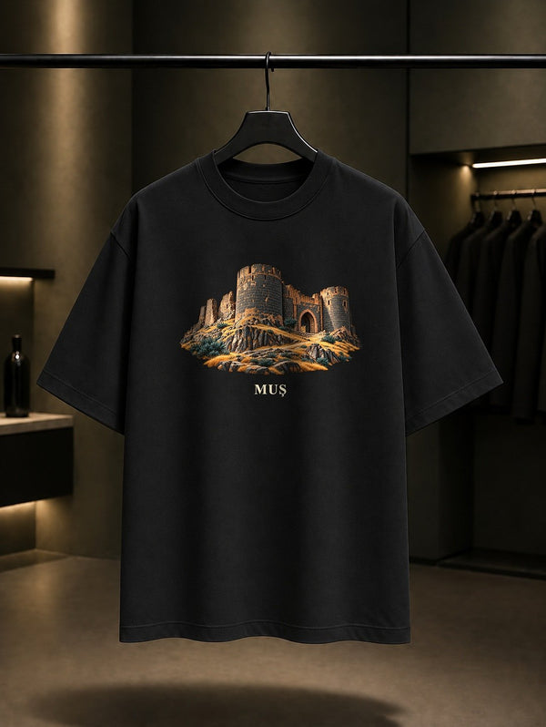Muş Malazgirt Kalesi baskılı siyah t-shirt
