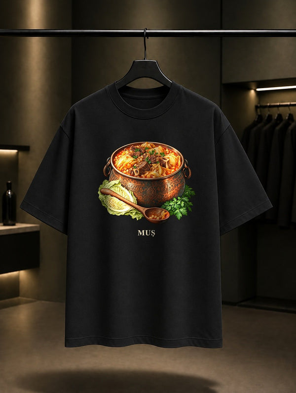 Muş Corti baskılı siyah t-shirt