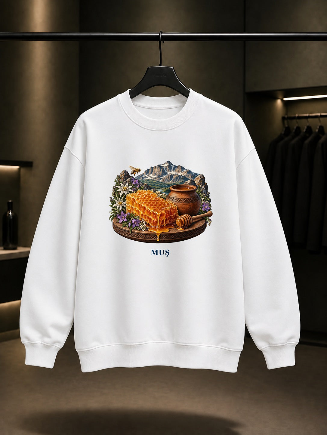 Muş Balı baskılı beyaz sweatshirt
