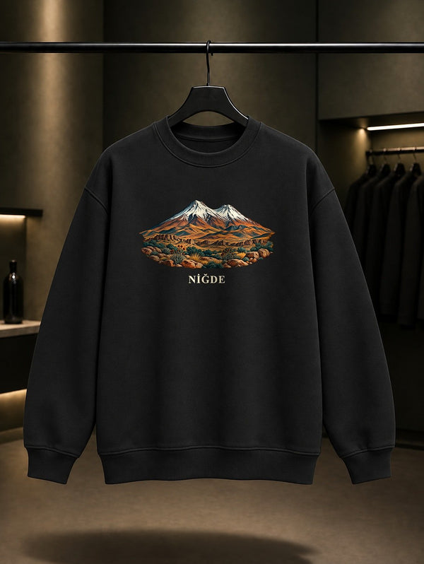 Niğde Hasan Dağı baskılı siyah sweatshirt