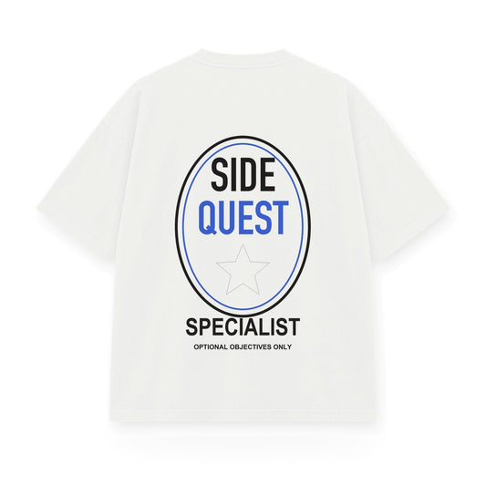 Side Quest Specialist baskılı beyaz tişört