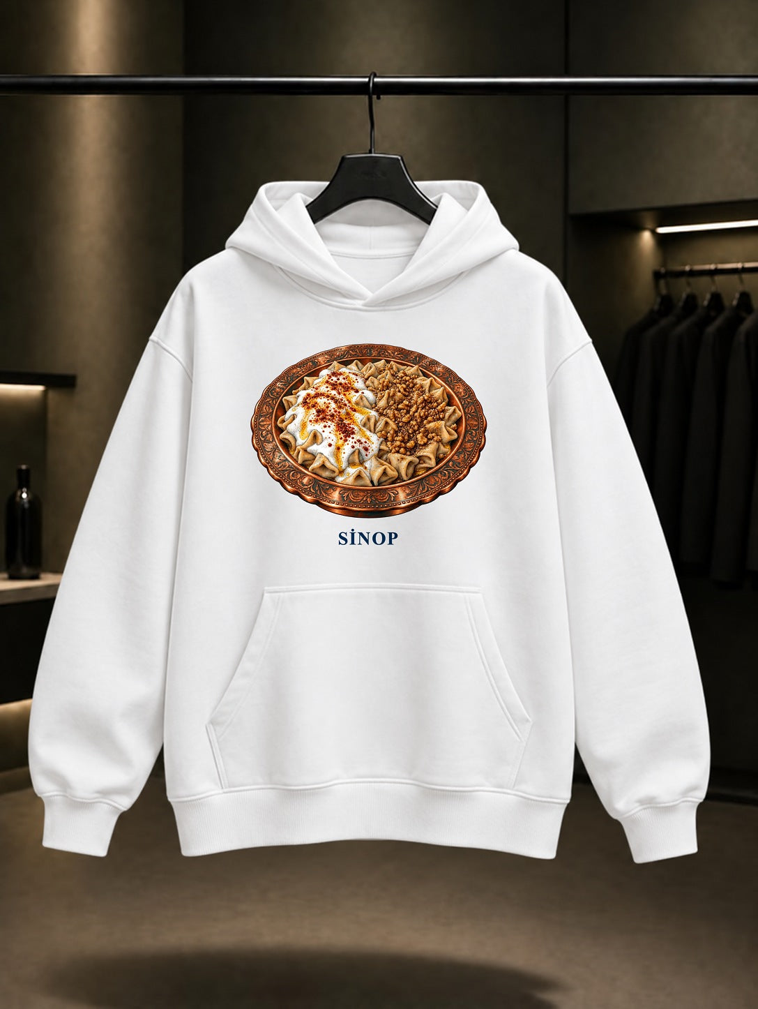 Sinop Mantısı baskılı beyaz kapüşonlu sweatshirt
