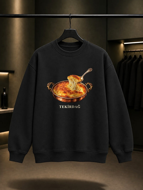 Tekirdağ Peynir Helvası baskılı siyah sweatshirt