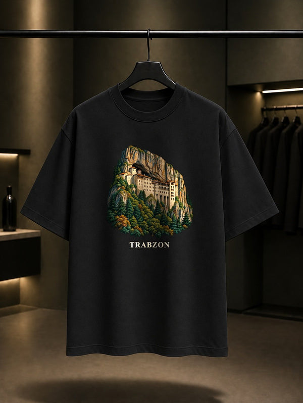 Trabzon Sümela baskılı siyah t-shirt