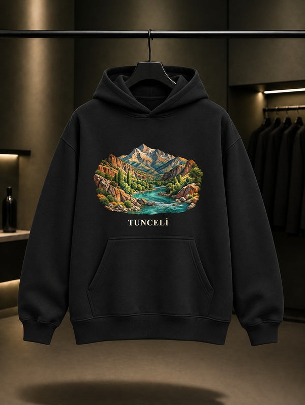 Tunceli Munzur Vadisi baskılı siyah kapüşonlu sweatshirt