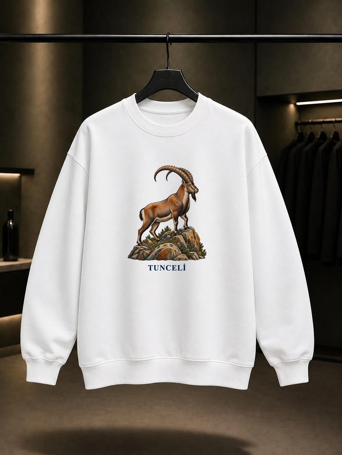 Tunceli Dağ Keçisi baskılı beyaz sweatshirt