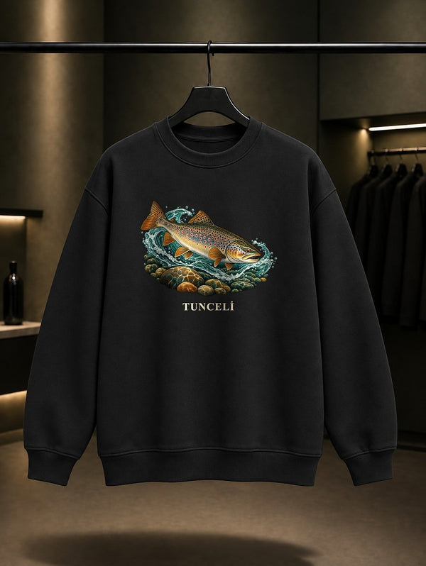 Tunceli Munzur Alabalığı baskılı siyah sweatshirt