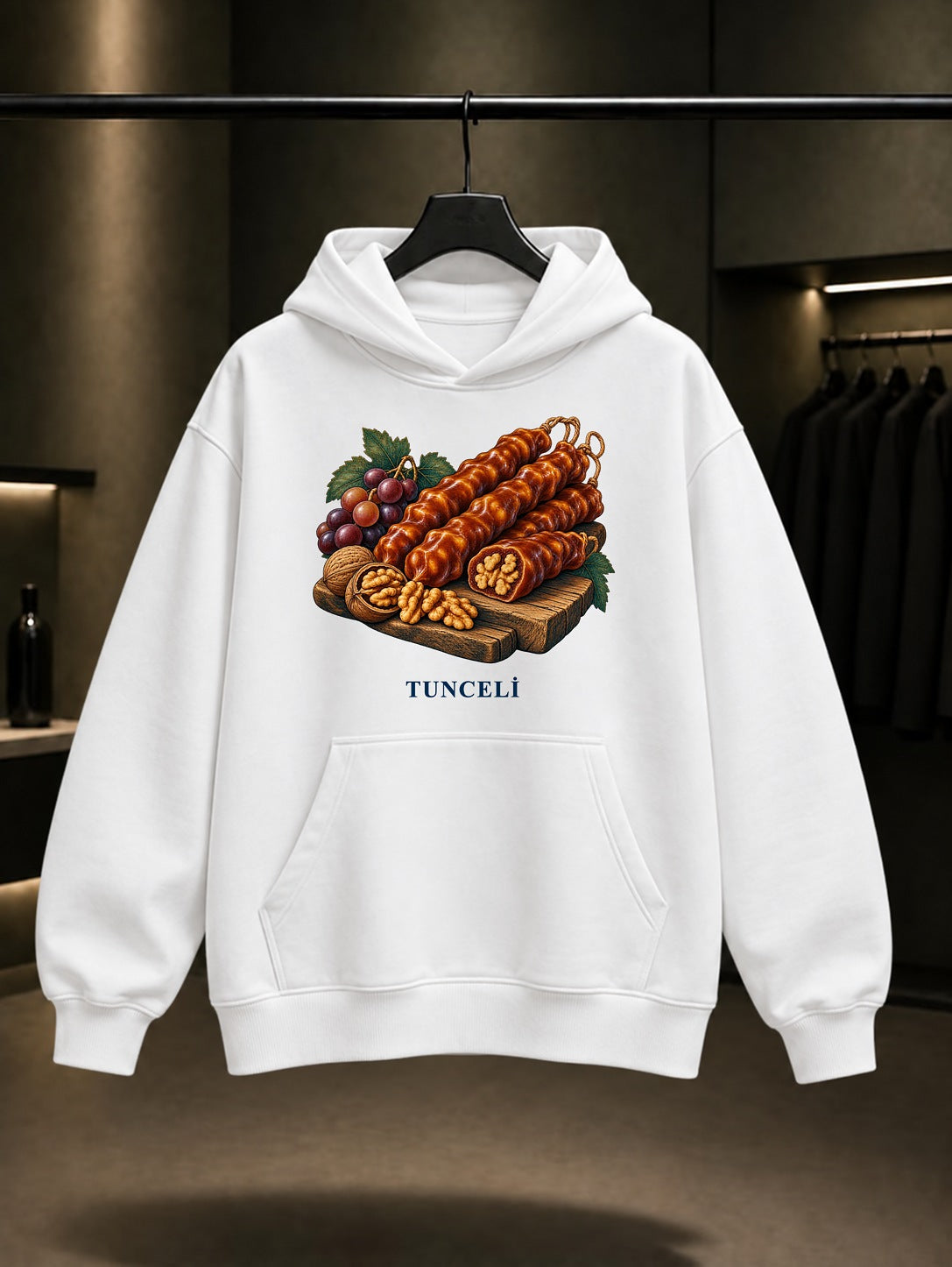 Tunceli Cevizli Orcik baskılı beyaz kapüşonlu sweatshirt