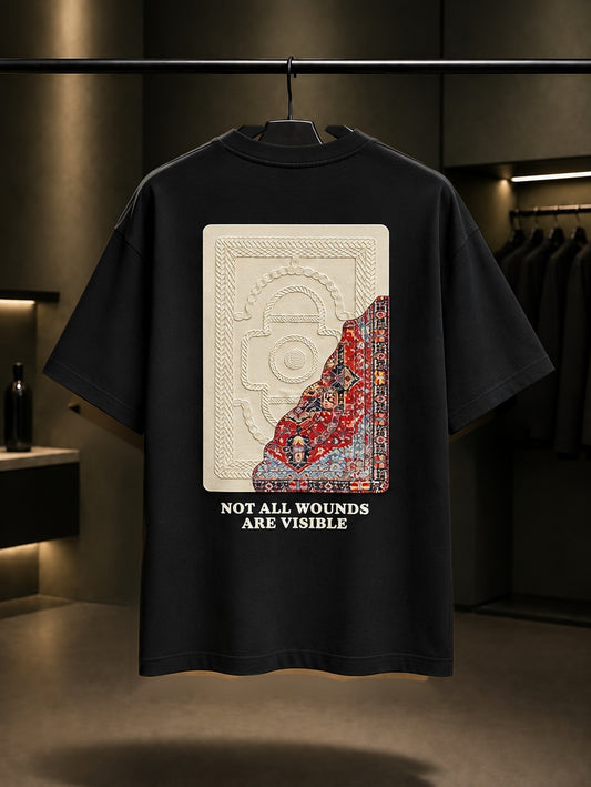 Görünmeyen Yaralar Oversize Tişört – Siyah arka