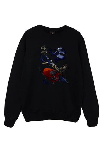 Kuru Kafa Nameless Ghoul figürü baskılı siyah sweatshirt