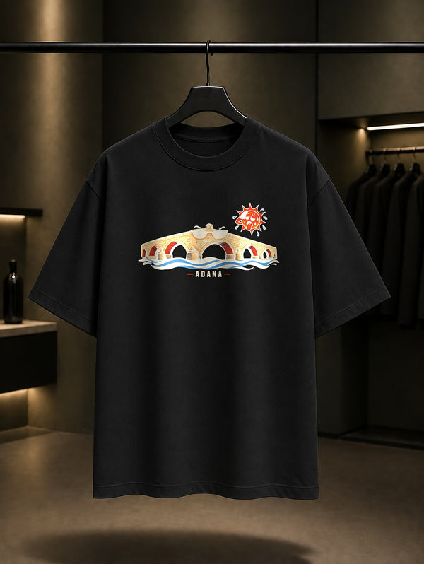 Adana Taşköprü baskılı siyah t-shirt