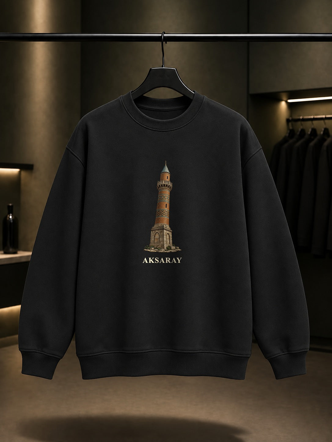 Aksaray Eğri Minare baskılı siyah sweatshirt