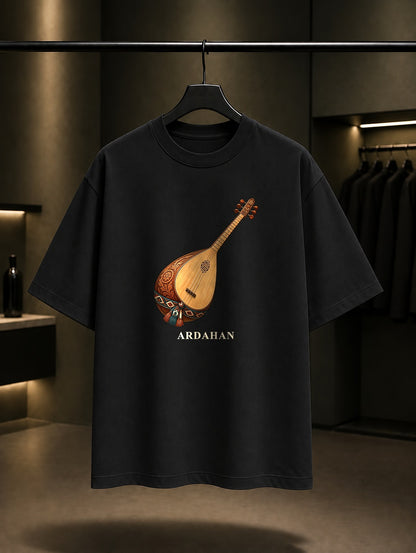 Ardahan Âşık Şenlik Saz baskılı siyah t-shirt
