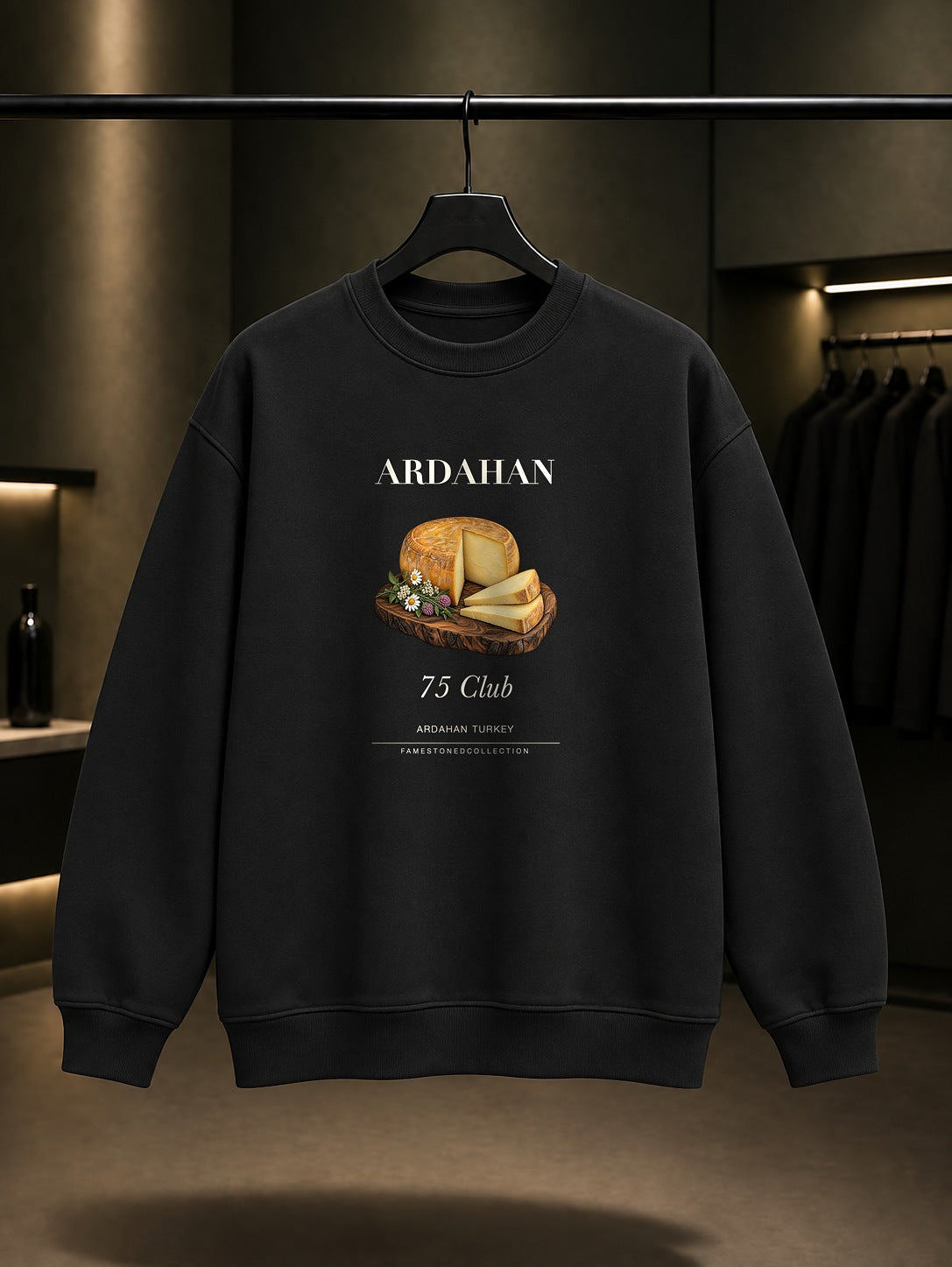 Ardahan Göle Kaşarı 75 Club baskılı siyah sweatshirt