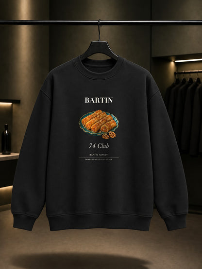 Bartın Kabak Burmasi 74 Club baskılı siyah sweatshirt