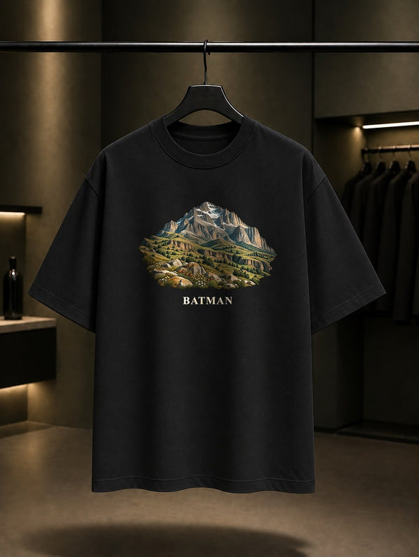 Batman Mereto Dağı baskılı siyah t-shirt
