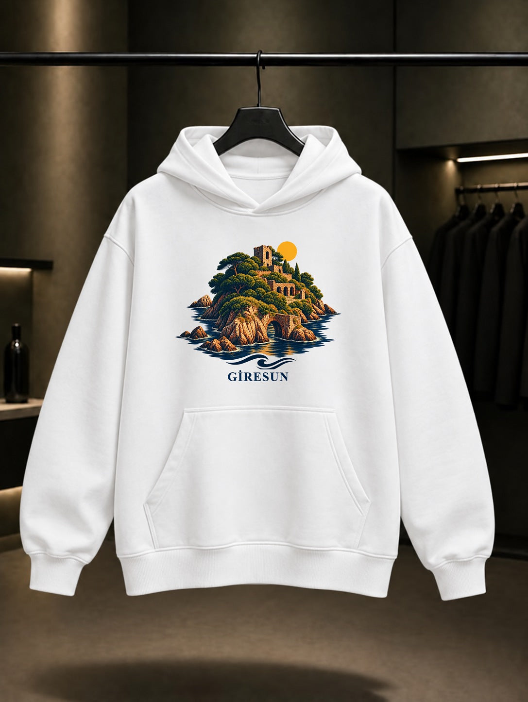 Giresun Adası baskılı beyaz kapüşonlu sweatshirt