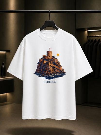Giresun Tirebolu Kalesi baskılı beyaz t-shirt