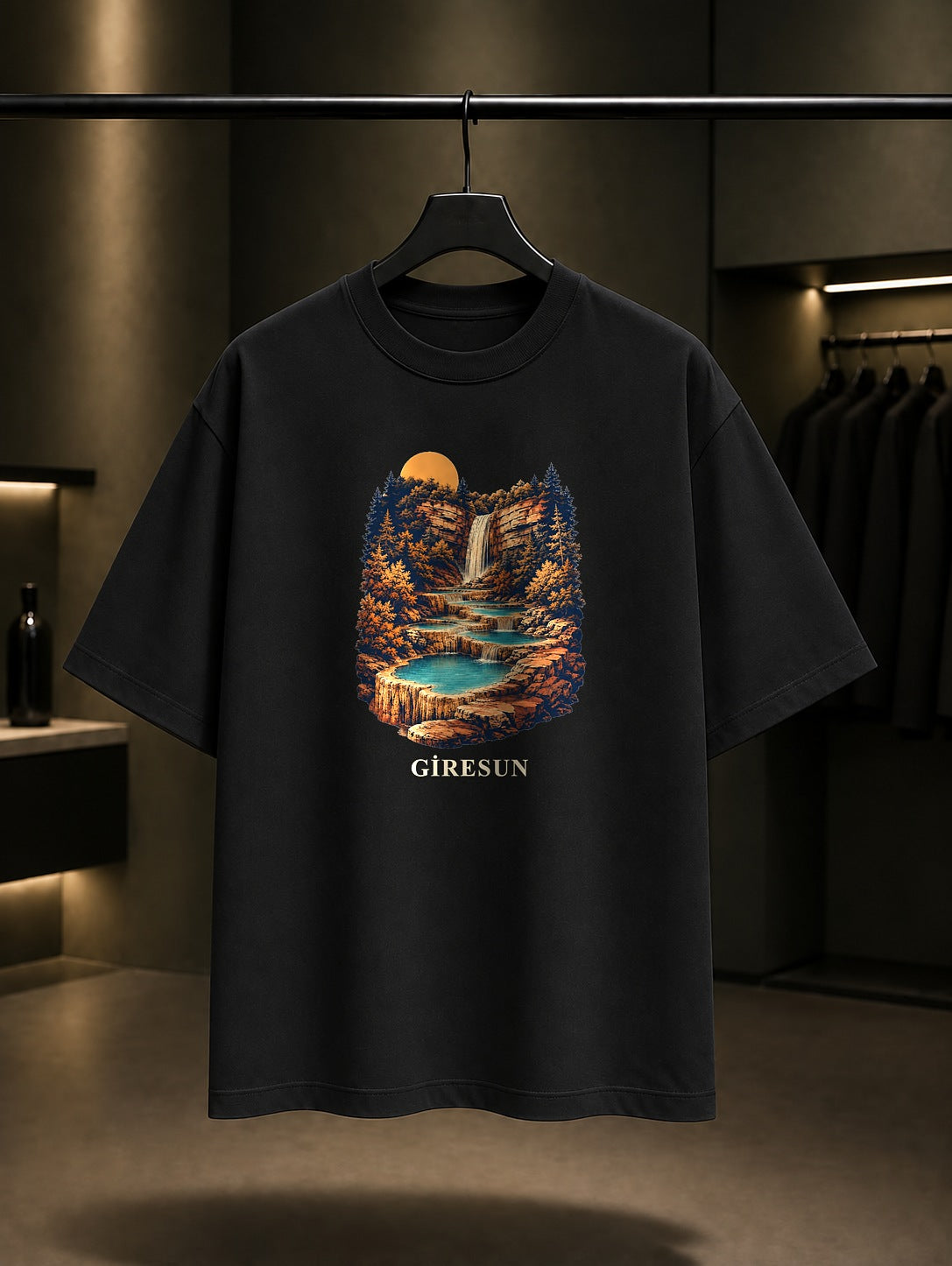 Giresun Mavi Göl Kuzalan baskılı siyah t-shirt