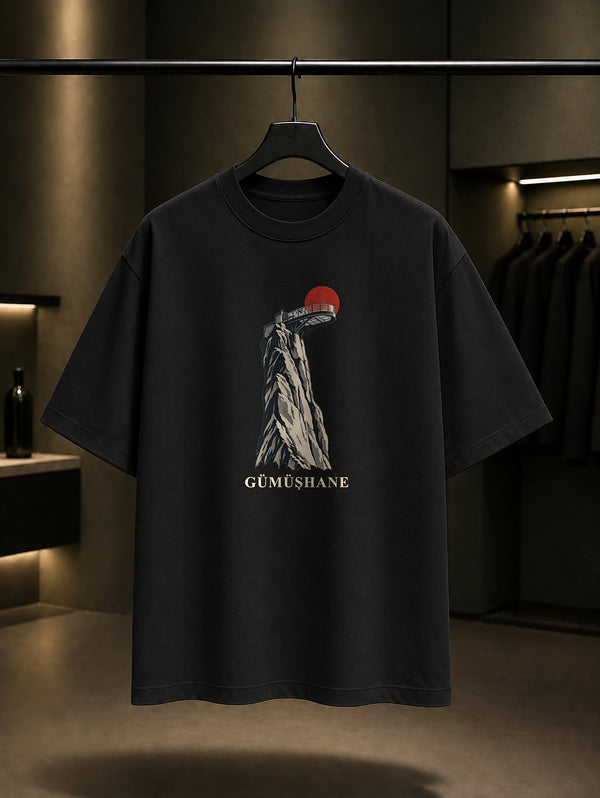 Gümüşhane Torul Çam Seyir Terası baskılı siyah t-shirt