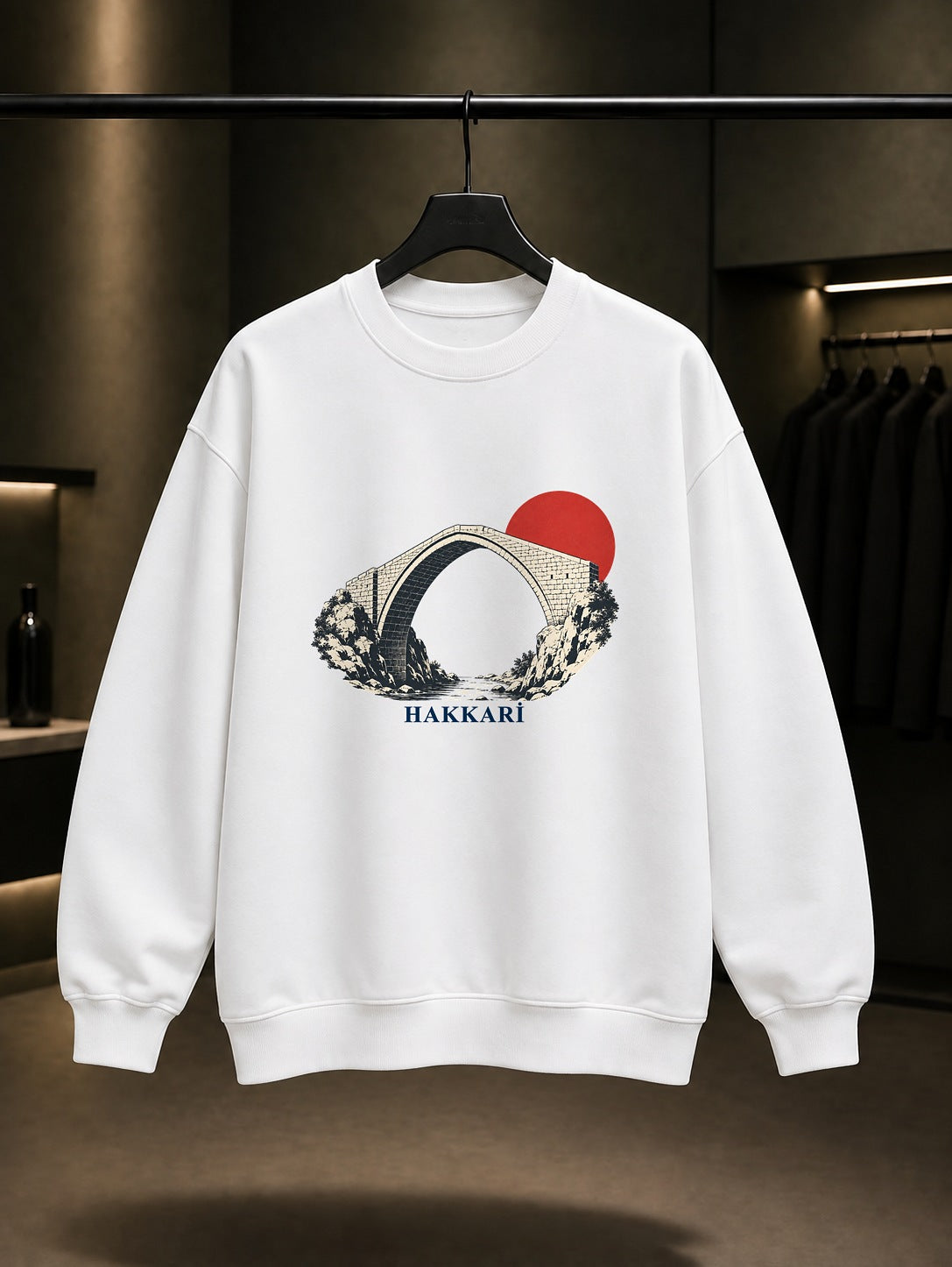 Hakkari Şemdinli Taş Köprü baskılı beyaz sweatshirt