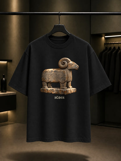 Iğdır Koç Mezar baskılı siyah t-shirt