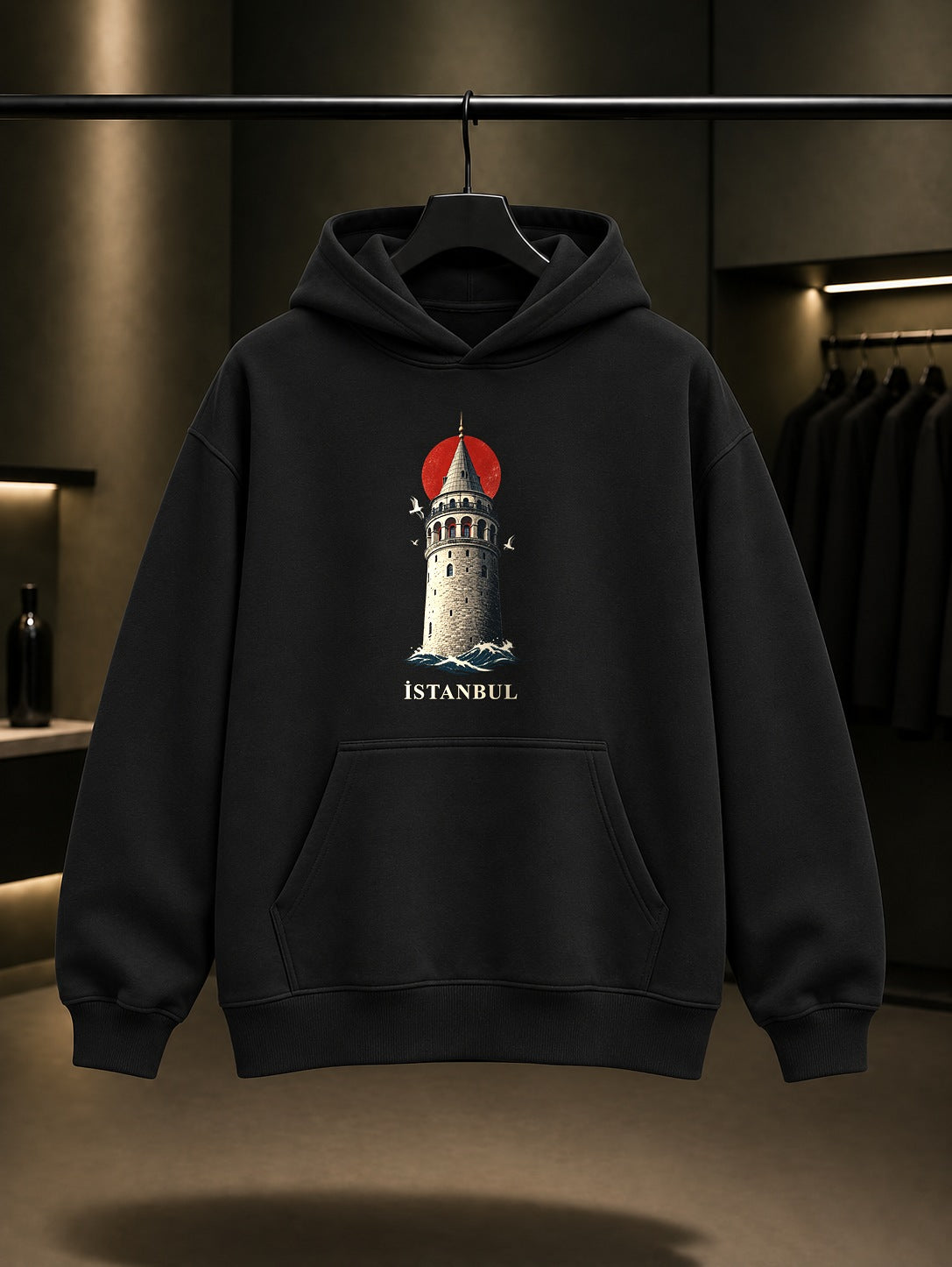 İstanbul Galata Kulesi baskılı siyah kapüşonlu sweatshirt